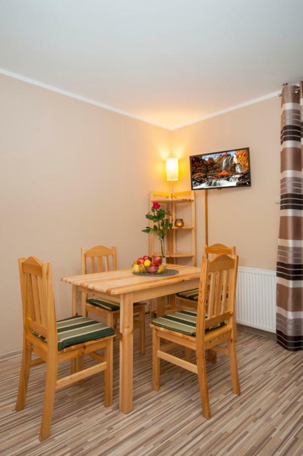 Apartament Regina - Jantar Kolobrzeg Ngoại thất bức ảnh
